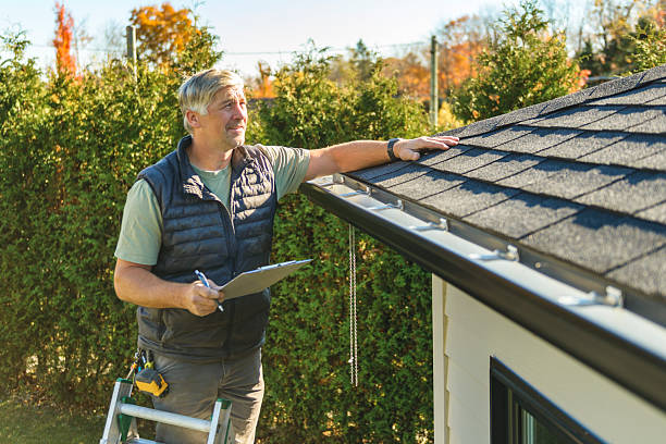 Professional Roof Repair technician working in Lewiston, ID